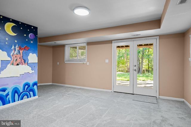 16 MILL CT, Sicklerville, NJ 08081