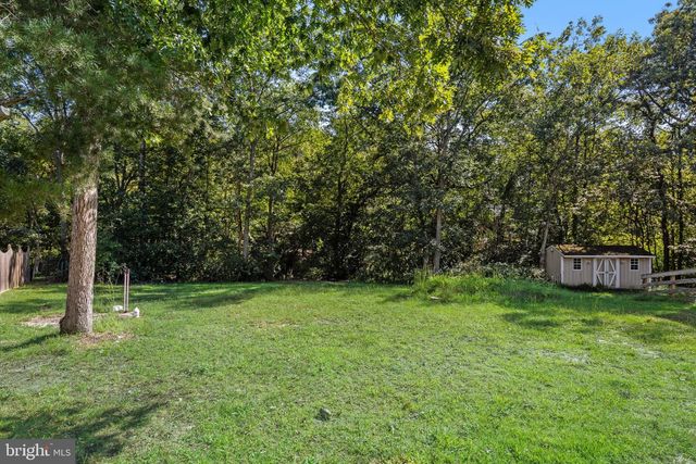 16 MILL CT, Sicklerville, NJ 08081