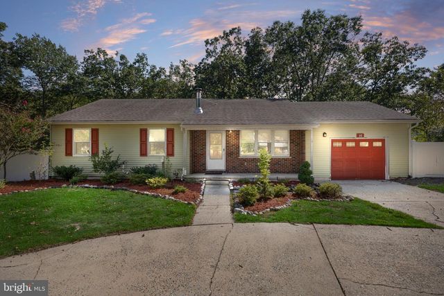 16 MILL CT, Sicklerville, NJ 08081