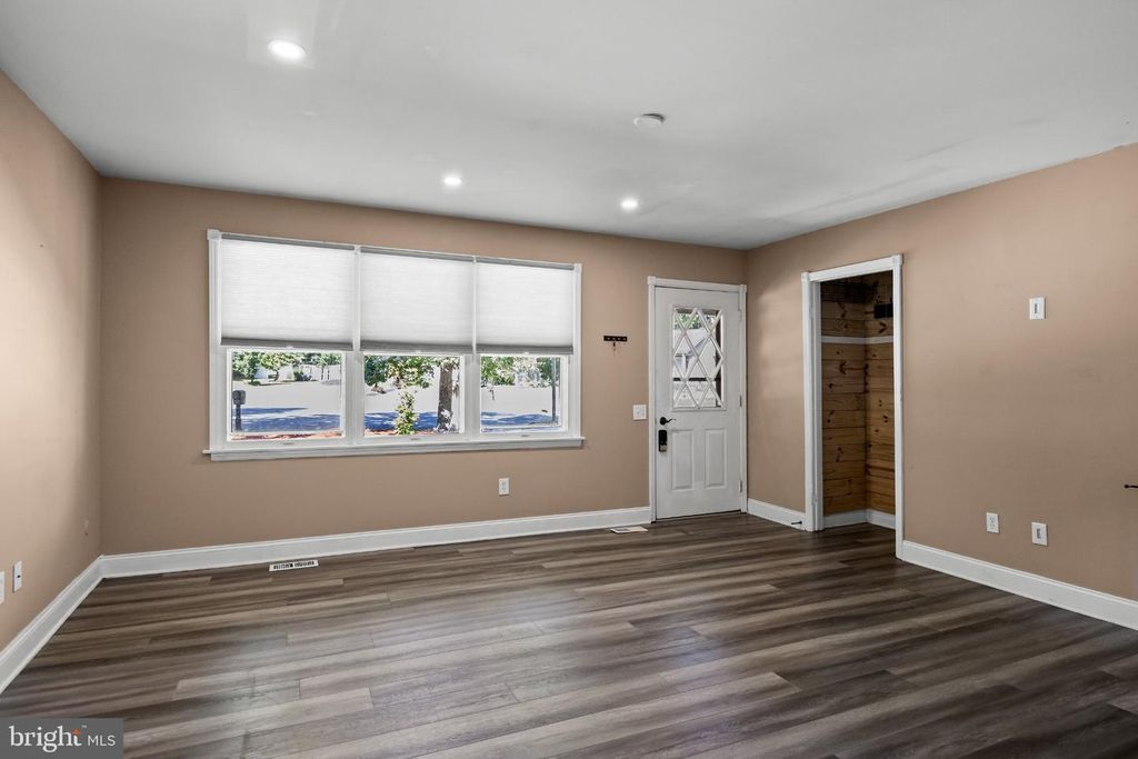16 MILL CT, SICKLERVILLE, NJ 08081 — photo 3