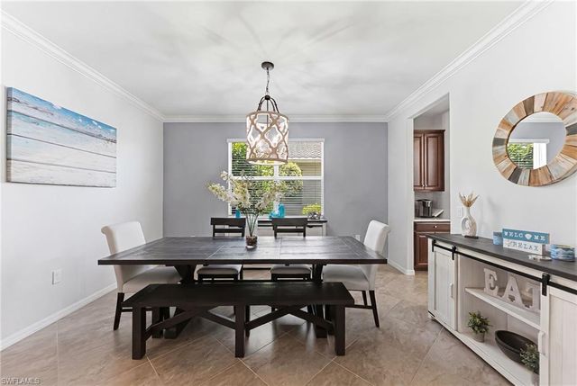 2175 Vermont LN, Naples, FL 34120