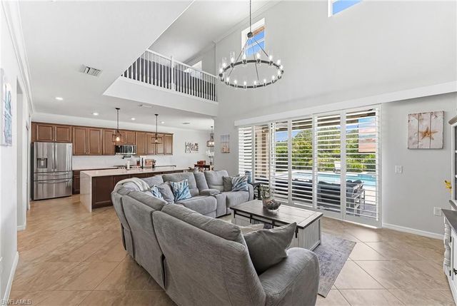 2175 Vermont LN, Naples, FL 34120