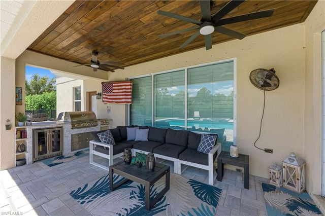 2175 Vermont LN, Naples, FL 34120