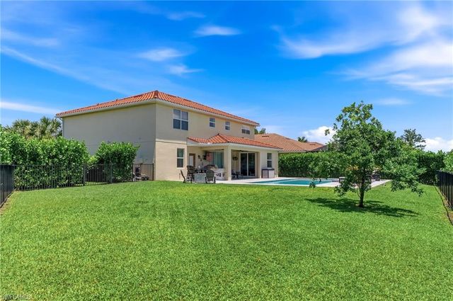2175 Vermont LN, Naples, FL 34120