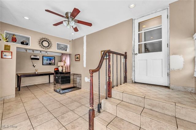 37865 Lorie Boulevard, Avon, OH 44011