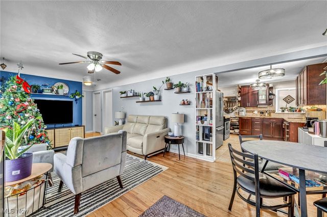 37865 Lorie Boulevard, Avon, OH 44011