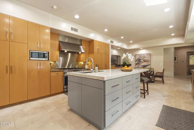 2190 Kinneloa Canyon Road, Pasadena, CA 91107