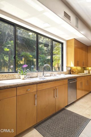 2190 Kinneloa Canyon Road, Pasadena, CA 91107