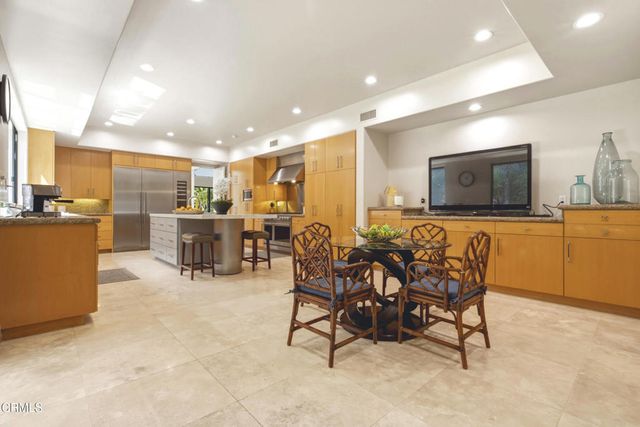 2190 Kinneloa Canyon Road, Pasadena, CA 91107