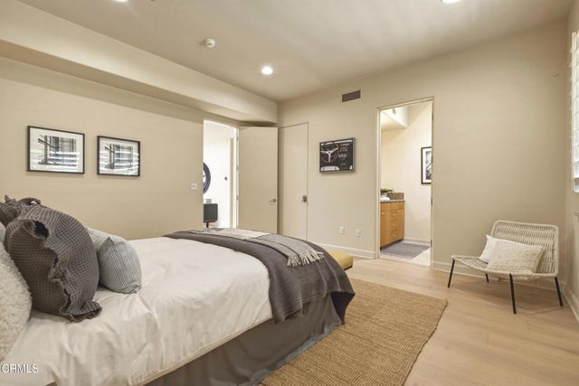 2190 Kinneloa Canyon Road, Pasadena, CA 91107