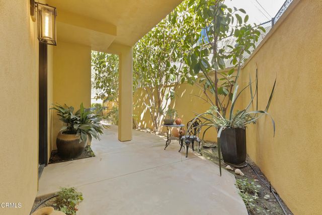 2190 Kinneloa Canyon Road, Pasadena, CA 91107