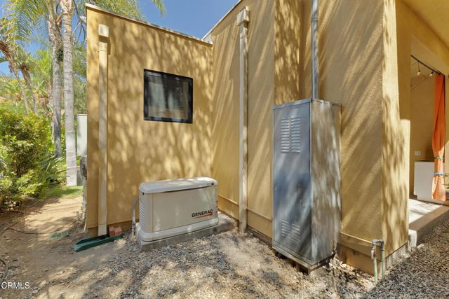 2190 Kinneloa Canyon Road, Pasadena, CA 91107