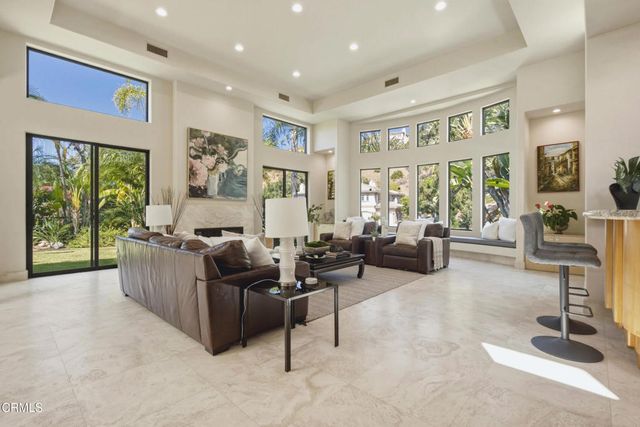2190 Kinneloa Canyon Road, Pasadena, CA 91107