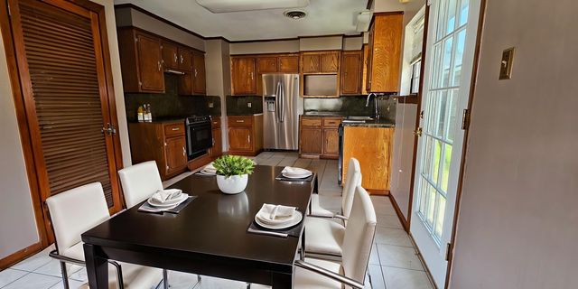 1212 Onstead St, Morgan City, LA 70380