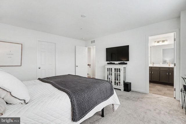 425 MAYAPPLE DR, Annville, PA 17003
