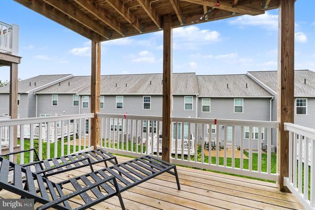 425 MAYAPPLE DR, Annville, PA 17003