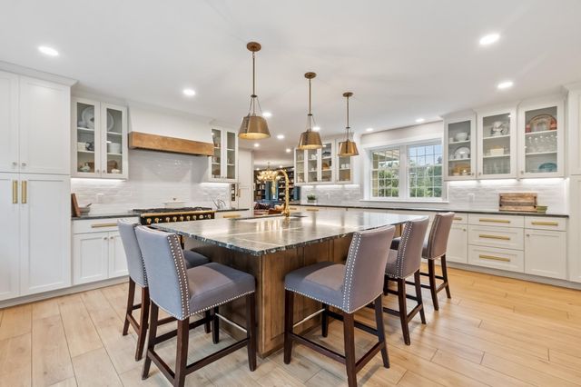 24 Rocky Dundee Road, Bolton, MA 01740