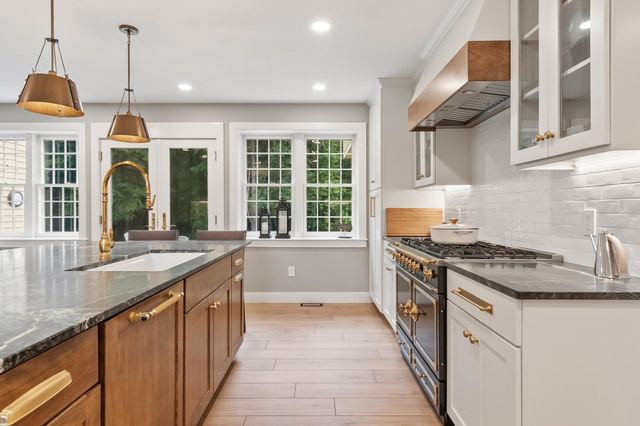 24 Rocky Dundee Road, Bolton, MA 01740