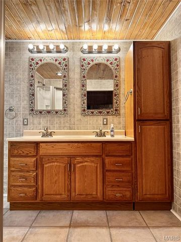 24129 Granite Avenue, Lewistown, MO 63452