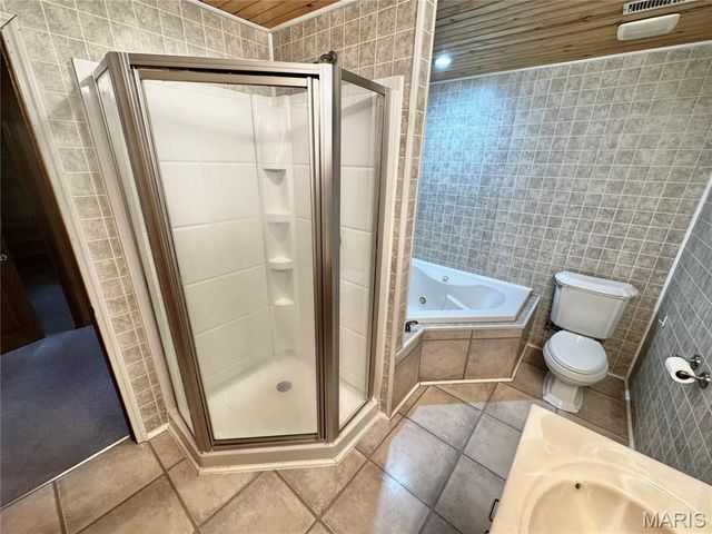 24129 Granite Avenue, Lewistown, MO 63452