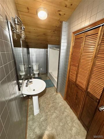 24129 Granite Avenue, Lewistown, MO 63452