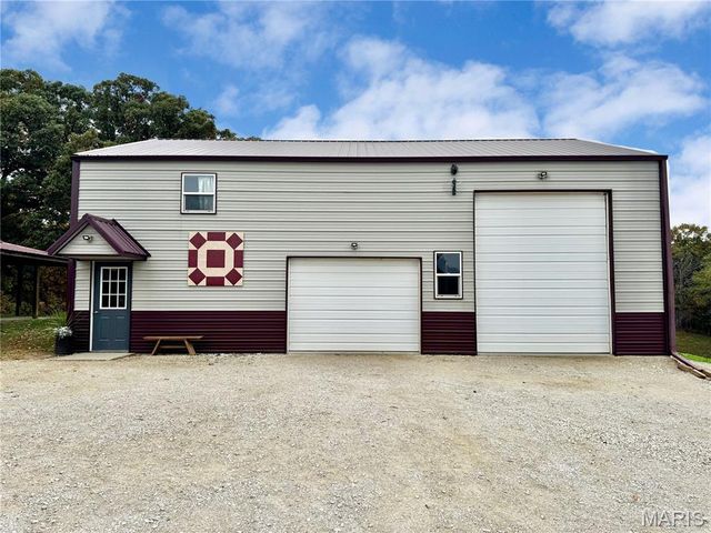 24129 Granite Avenue, Lewistown, MO 63452