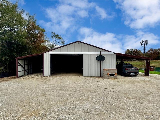 24129 Granite Avenue, Lewistown, MO 63452