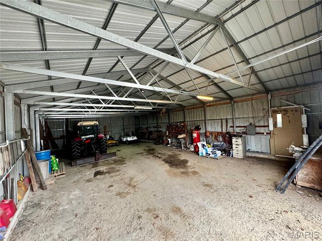 24129 Granite Avenue, Lewistown, MO 63452