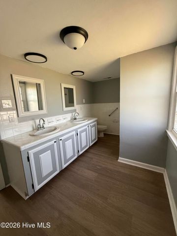 213 Country Club Road, Camden, NC 27921