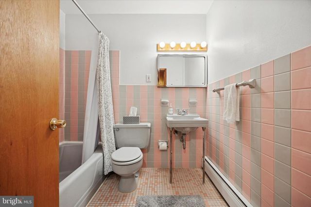 913 WOODSIDE AVE, Secane, PA 19018