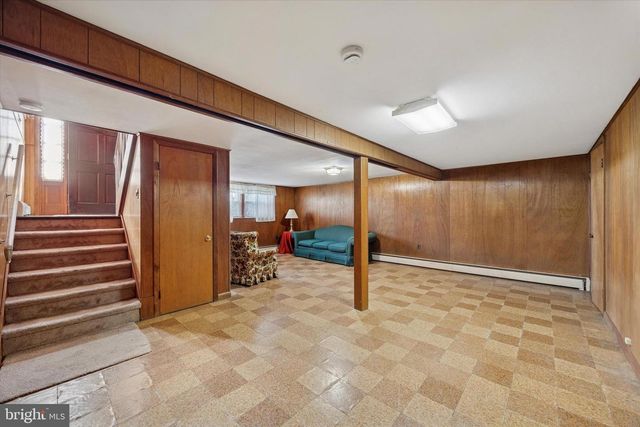 913 WOODSIDE AVE, Secane, PA 19018