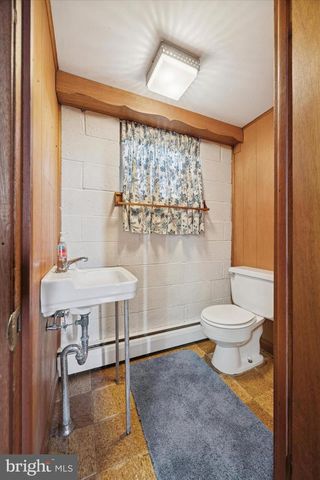 913 WOODSIDE AVE, Secane, PA 19018