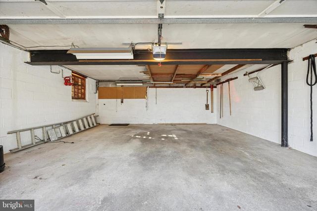 913 WOODSIDE AVE, Secane, PA 19018