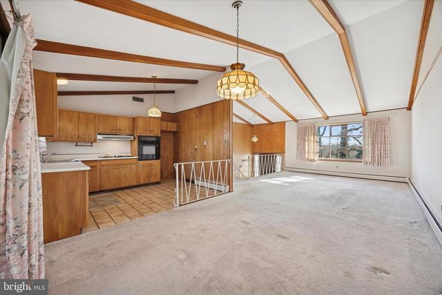 913 WOODSIDE AVE, Secane, PA 19018