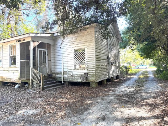 4219 Bellview Avenue, Moss Point, MS 39563