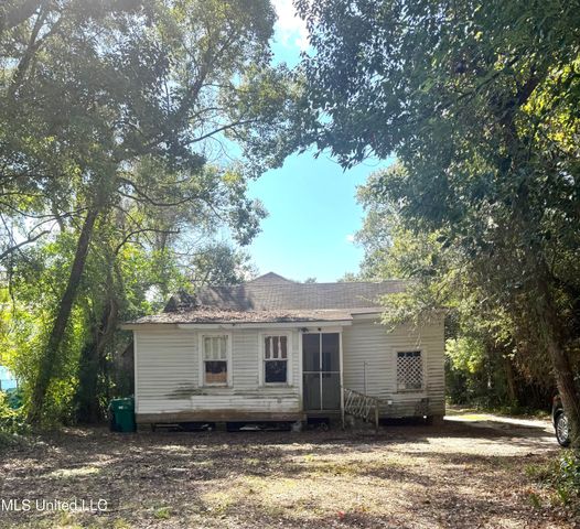 4219 Bellview Avenue, Moss Point, MS 39563