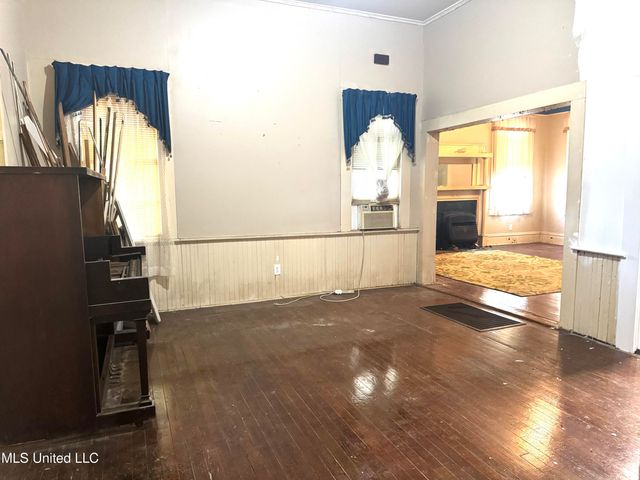 4219 Bellview Avenue, Moss Point, MS 39563