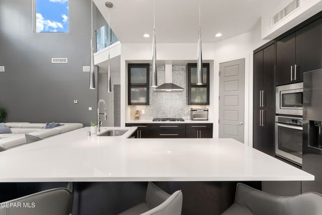 6159 FRANKLIN DOVE Avenue, El Paso, TX 79912