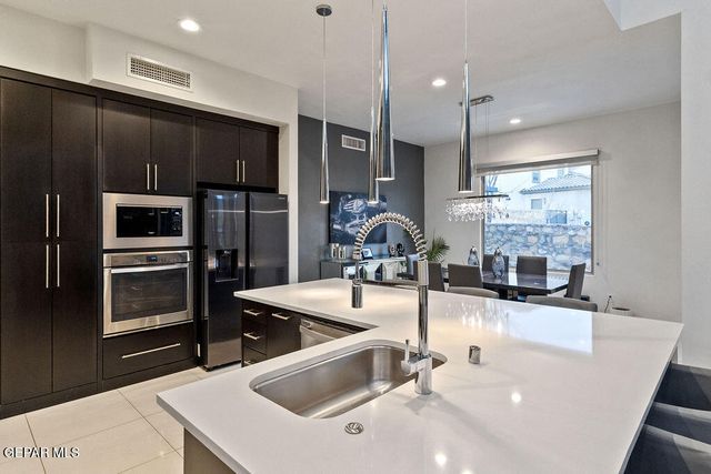 6159 FRANKLIN DOVE Avenue, El Paso, TX 79912