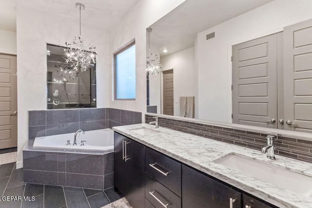 6159 FRANKLIN DOVE Avenue, El Paso, TX 79912