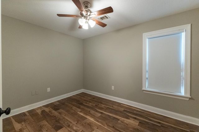 120 Huntington Dr., Hattiesburg, MS 39402