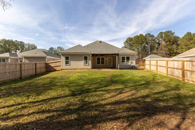 120 Huntington Dr., Hattiesburg, MS 39402