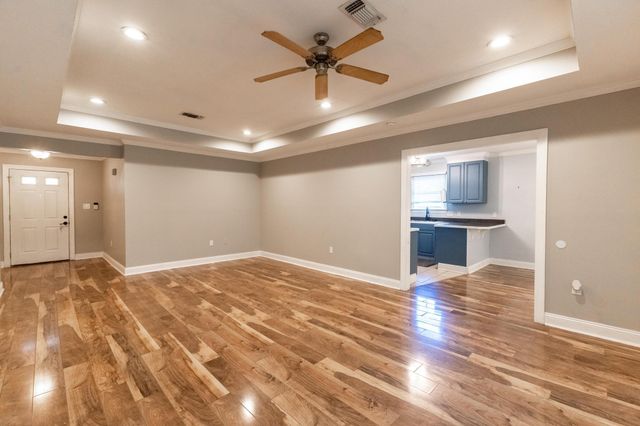 120 Huntington Dr., Hattiesburg, MS 39402