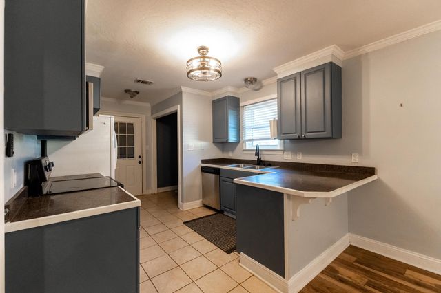 120 Huntington Dr., Hattiesburg, MS 39402