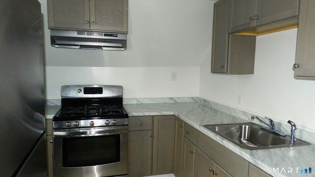 1655 Iranistan Avenue, Bridgeport, CT 06604