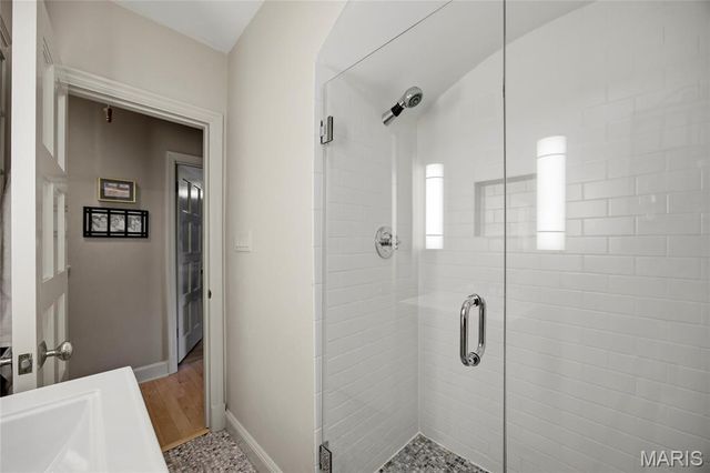 44 Broadview Drive, Clayton, MO 63105