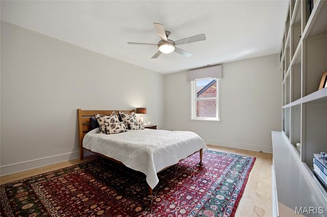 44 Broadview Drive, Clayton, MO 63105