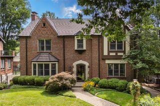 44 Broadview Drive, Clayton, MO 63105