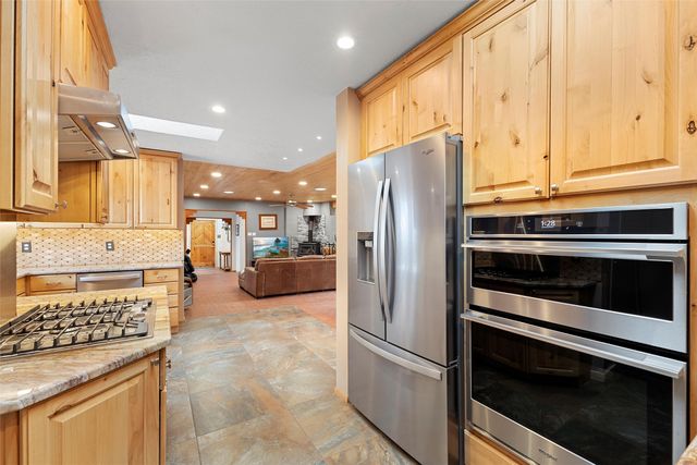 162 Piedra Loop, White Rock, NM 87547