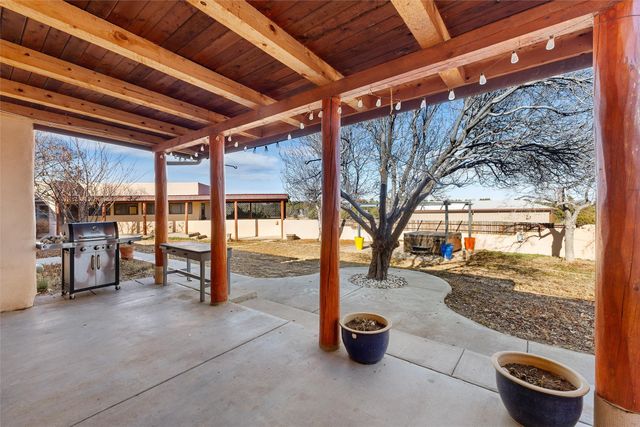 162 Piedra Loop, White Rock, NM 87547